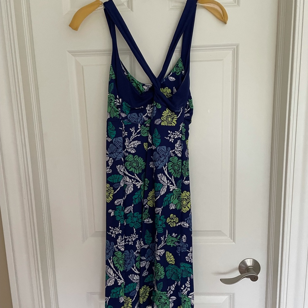 Patagonia active wear dress